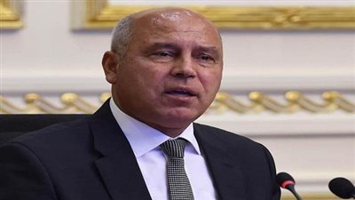 وزير النقل ساخرا: الأهلي لم يفز ببطولة منذ تطبيق الـ