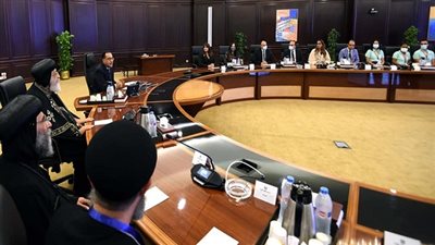 رئيس الوزراء: خطة لزيادة أعداد الخريجين من كليات الطب على مستوى الجمهورية