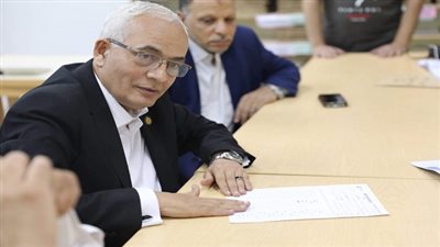 وزير التعليم: لم نكتشف حالات غش جماعى بلجان أبناء العائلات فى الصعيد