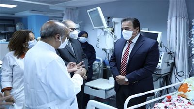 وزير الصحة يوجه بتوقيع بروتوكولات تعاون بين معهد القلب ومجموعة مستشفيات «San Donato»