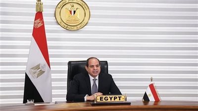 الرئيس يتابع المشروعات القومية لقطاع الاتصالات وتكنولوجيا المعلومات