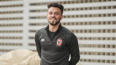 تجميد أم بيع أم إعارة؟.. أزمة بين صلاح محسن  والأهلي.. وهذا ما ينتظر رئيس قسم المفروشات