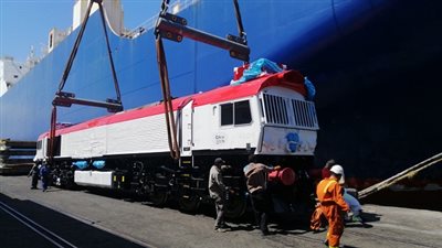 السكة الحديد: وصول 3 جرارات PRL جديدة ميناء الإسكندرية