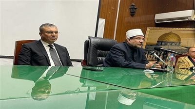 تكريم المشاركين بالدورة العلمية الدولية الثانية لاتحاد إذاعات وتليفزيونات دول منظمة التعاون الإسلامي