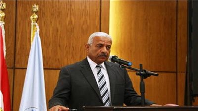 احالة مديرا مدرستين بالسويس للتحقيقات وفصل طالب لسلوكه المشين 