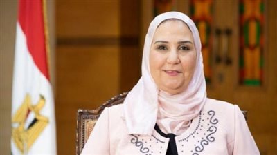 وزيرة التضامن تستعرض تقريرا عن خدمات الوزارة المقدمة للمواطنين