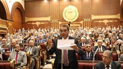 مجلس الشيوخ يقر تعريفا محددا للسيارات صديقة البيئة