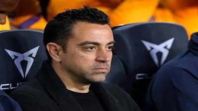 حقيقة إقالة تشافي من برشلونة 