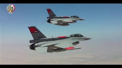 نسور السماء.. القوات الجوية تحتفل بعيدها الـ 90 (فيديو)