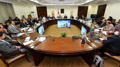 وزير الإسكان ومحافظ القاهرة يتابعان استعدادات تسليم وحدات مشروع مثلث ماسبيرو