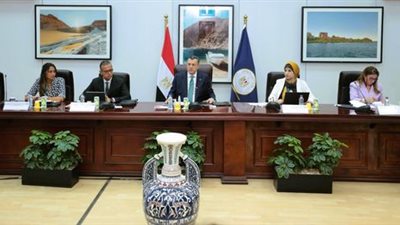 وزير السياحة يترأس اجتماع اللجنة التنسيقية لمتابعة استعدادات COP 27