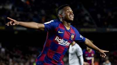 فاتي يصدم برشلونة بعد وداع دوري أبطال أوروبا