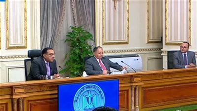 مدبولى يكلف حماية المستهلك بتلقى شكاوى المواطن فى حالات المبالغة فى الأسعار