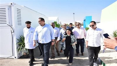 بالصور.. ممثلة الصحة العالمية بمصر ومحافظ جنوب سيناء يتفقدان مستشفى شرم الشيخ