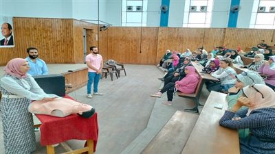 صحة السويس تواصل أعمال تدريب العاملين بالتعليم علي برامج الإسعافات الأولية