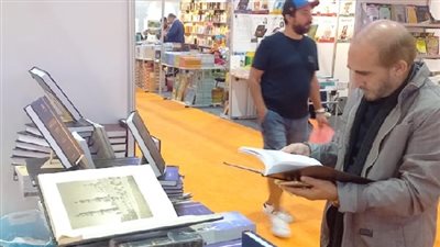 أحدث إصدارات دار الكتب والوثائق في معرض الشارقة للكتاب 