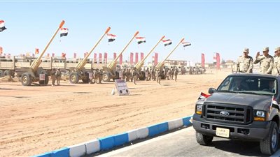 وزير الدفاع يشهد إجراءات تفتيش الحرب بالمنطقة الغربية العسكرية