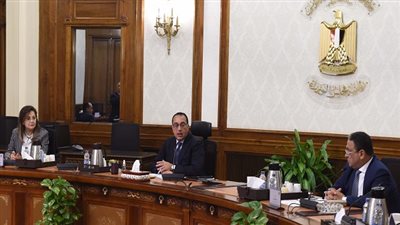  رئيس الوزراء يتابع جهود صندوق مصر السيادى لجذب الاستثمارات الأجنبية 