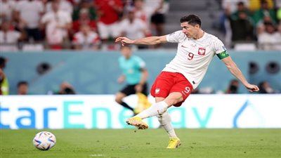  ليفاندوفسكي أفضل لاعب فى مباراة بولندا والسعودية بكأس العالم 