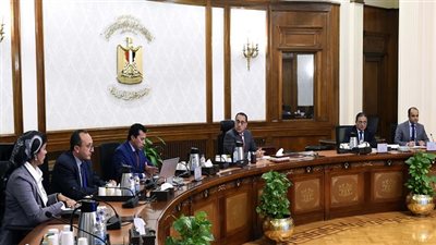 رئيس الوزراء يتابع الموقف التنفيذي لمشروعات وزارة الشباب والرياضة بمدن ومحافظات الجمهورية