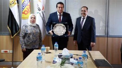  الصحة: مصر تحقق الاكتفاء الذاتى من الأنسولين المنتج محليا لأول مرة 