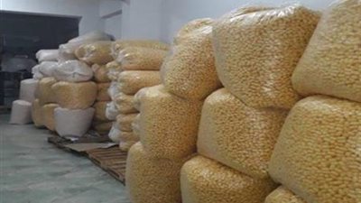 ضبط صاحب مصنع لتصنيع مقرمشات بدون ترخيص بالقاهرة 