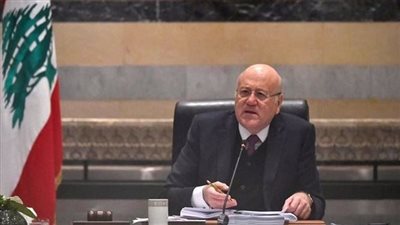  9 وزراء فى لبنان يرفضون دعوة ميقاتي لعقد جلسة لمجس الوزراء غدا 