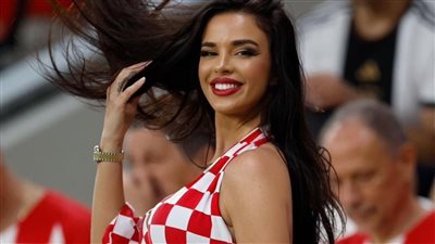 ملابسها فاضحة.. قرار صادم ضد ملكة جمال كرواتيا العارية (صور)