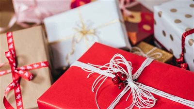 بداية أعياد نهاية العام.. أفكار لهدايا البنات فقط