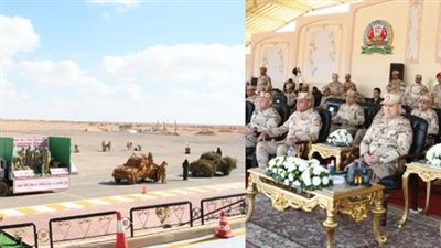 رئيس الأركان  يشهد بياناً عملياً للتكتيكات الصغرى والمهارة فى الميدان 