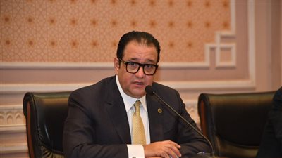 نقل النواب ترجأ مناقشة مشروعين قانونين بشأن ميناء الإسكندرية والعين السخنة