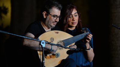 لأول مرة هتسمع وتشوف الموسيقي في حفل ثنائي العود 