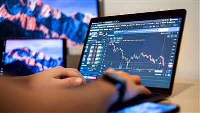 في عالم الأوراق المالية.. كيف تتداول الفوركس