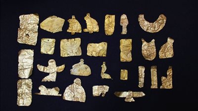 الآثار: الكشف عن مجموعة من المقابر بتل آثار الدير بمدينة دمياط الجديدة