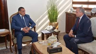 وزير التنمية المحلية يستقبل رئيس صندوق التنمية الحضرية  