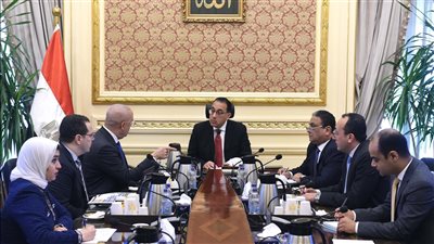 رئيس الوزراء يتابع موقف توافر السلع بالأسواق والاستعدادات لاستقبال شهر رمضان