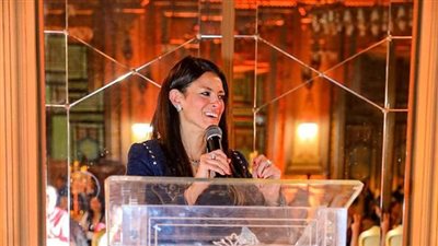 المشاط تلتقي بـ 79 من خريجي كلية ستانفورد للأعمال خلال زيارتهم لمصر 