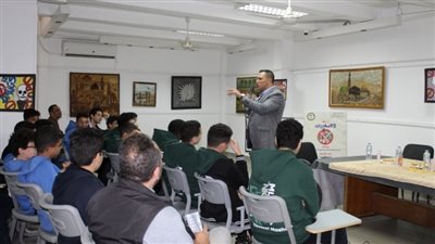وزارة الداخلية تواصل عقد لقاءات مع طلبة المدارس للتوعية بمخاطر المواد المخدرة