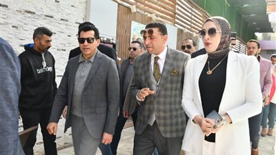 وزير الرياضة يتفقد نادي أبوكبير ومركزي شباب كفر صقر وفاقوس بالشرقية