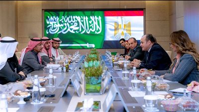  وزير التجارة: ٤١.٣% زيادة في حجم تجارة البلدين خلال عام 2021