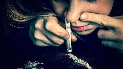 وزيرة التضامن: الهيروين الأكثر تعاطيًا خلال 2022.. بدأوا من سن 15 سنة حتى 20 سنة