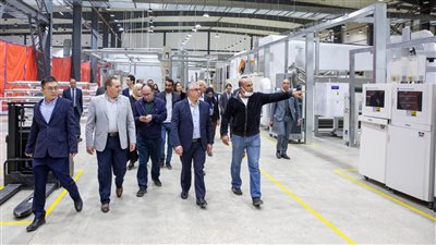 رئيس المنطقة الإقتصادية يتفقد بعض المشروعات التابعة لشركة تيدا- مصر  بالسخنة