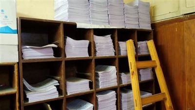 الداخلية: ضبط مدير مكتبة بتهمة تصوير وبيع الكتب الدراسية بدون تفويض 