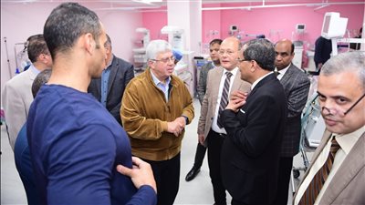 وزير التعليم العالي يتفقد المستشفى الجامعي الجديد ومنشآت المقر الجديد