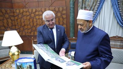 شيخ الأزهر يستقبل سفير أذربيجان ويناقشان تعزيز العلاقات العلمية والثقافية 