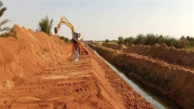 وزير الري يتابع موقف مشروعات الصرف على مستوى الجمهورية