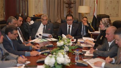 نقل البرلمان توافق على تعديل اتفاقية بين سكك حديد مصر والبنك المجري 