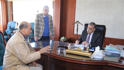 167 مواطن يعرضون مطالبهم وشكواهم خلال اللقاء الجماهيري بمحافظة سوهاج  