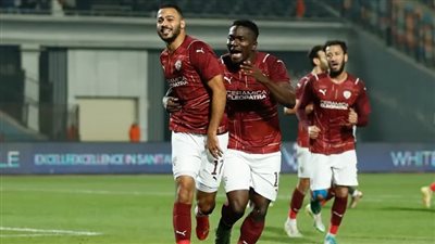 بأقدام أبناء الأهلي .. سيراميكا كليوباترا ينهي الشوط الأول متفوق