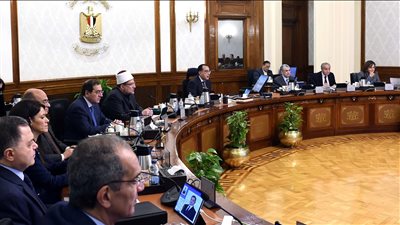 الوزراء يوافق على استبعاد 48 من أنشطة المحال من شرط الموافقة للحصول على الترخيص